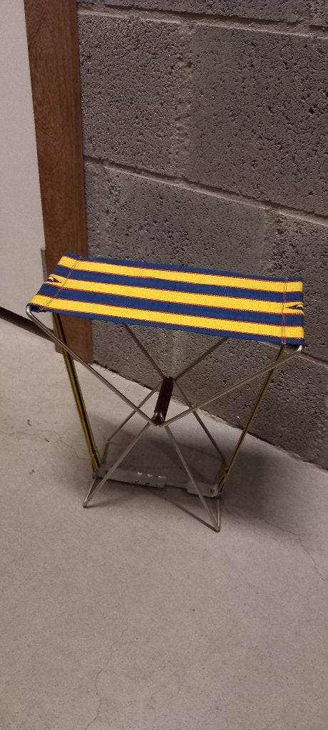 Kleine vintage uitschuifbare stoel, Ophalen, Zo goed als nieuw, Campingstoel