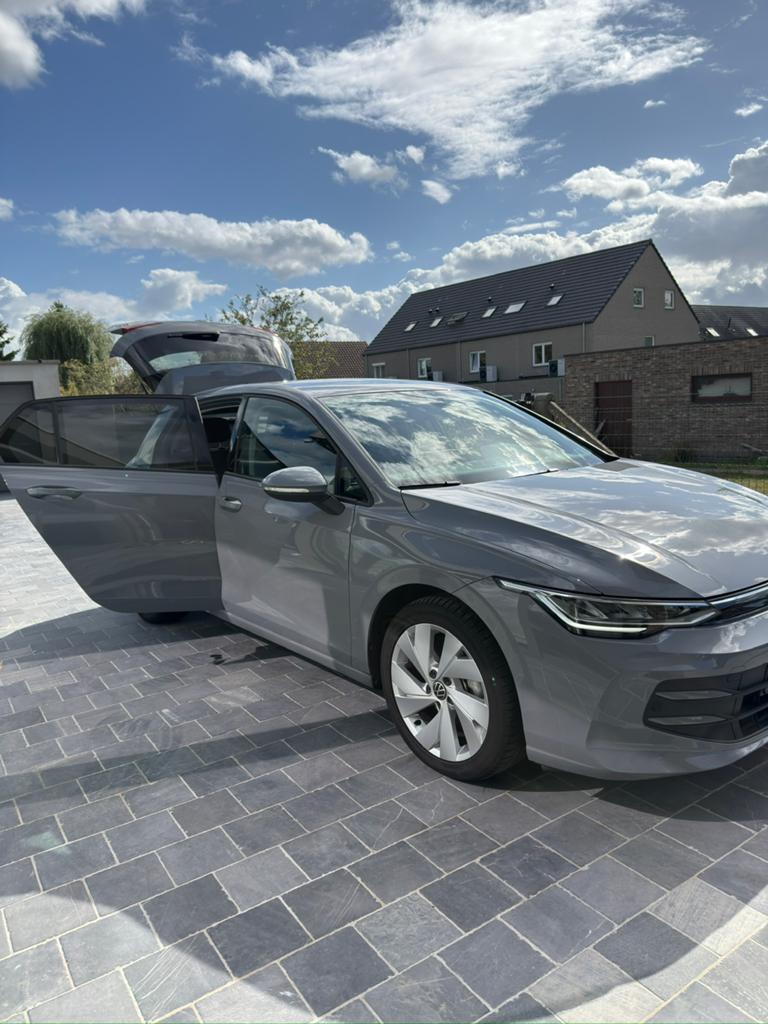 Golf 8.5 etsi 2024 - 1.5l - 150pk, Autos, Argent ou Gris, Achat, 110 kW, 700 kg