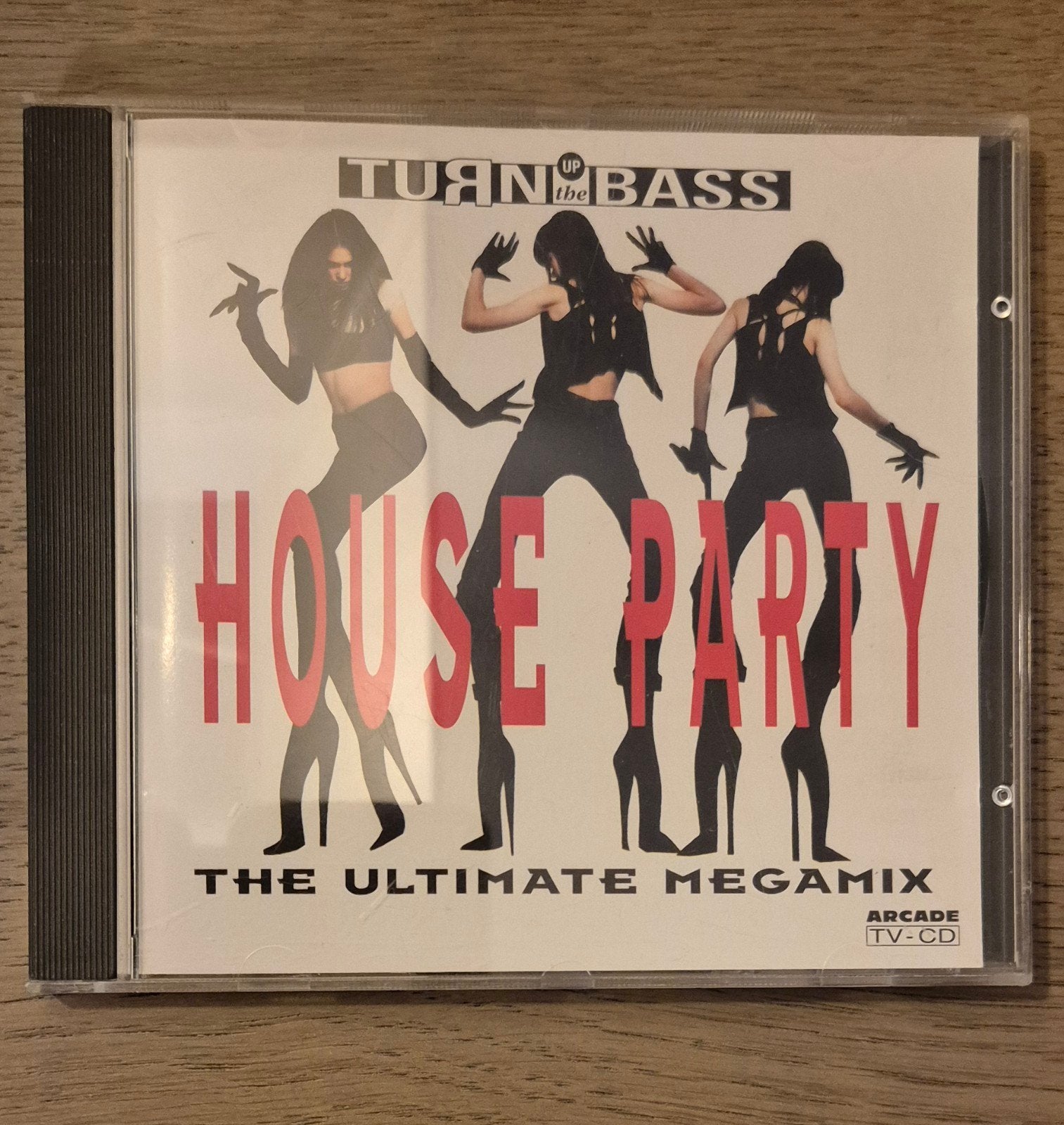 Turn up The Bass House Party The ultimate Megamix ( vol 1 ), Ophalen of Verzenden, House