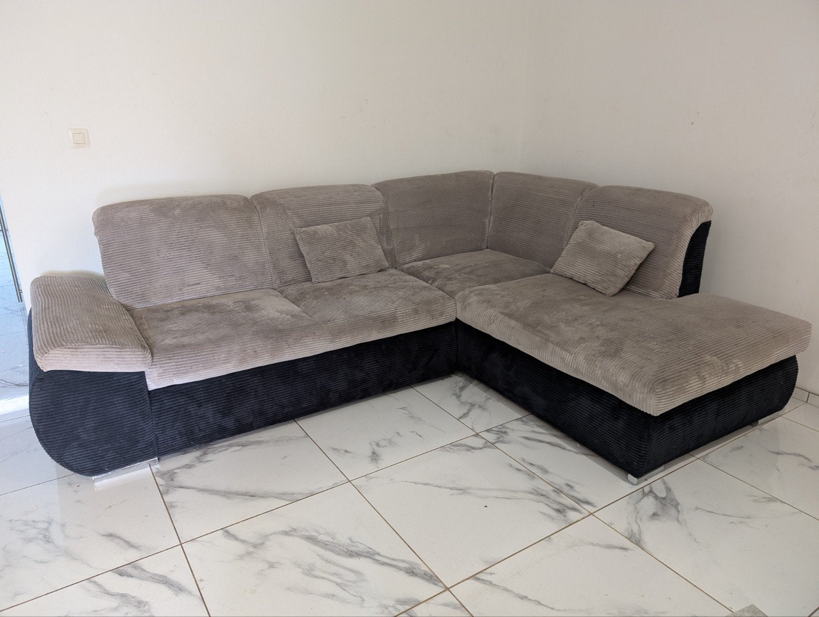 Divan d'angle canapé convertible lit avec coffre 270x200cm
