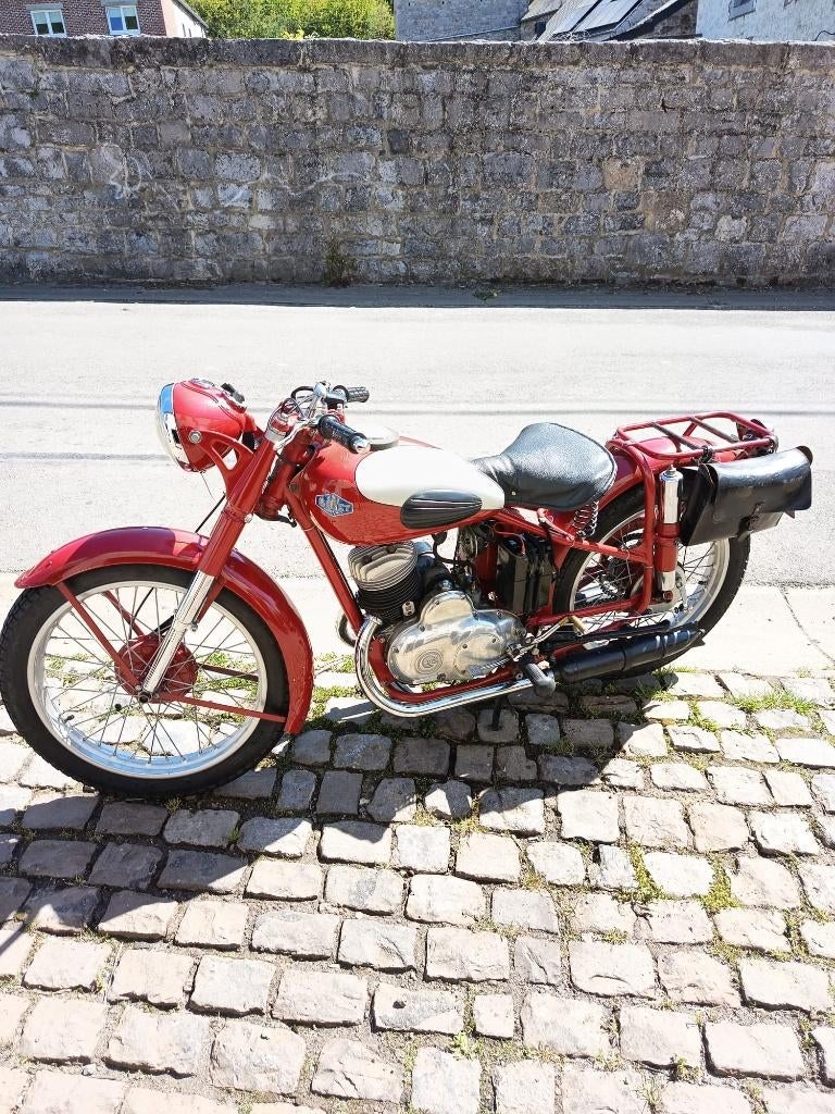 Moto Gillet Herstal 250 2T Superconfort - 1949, 249 cm³
