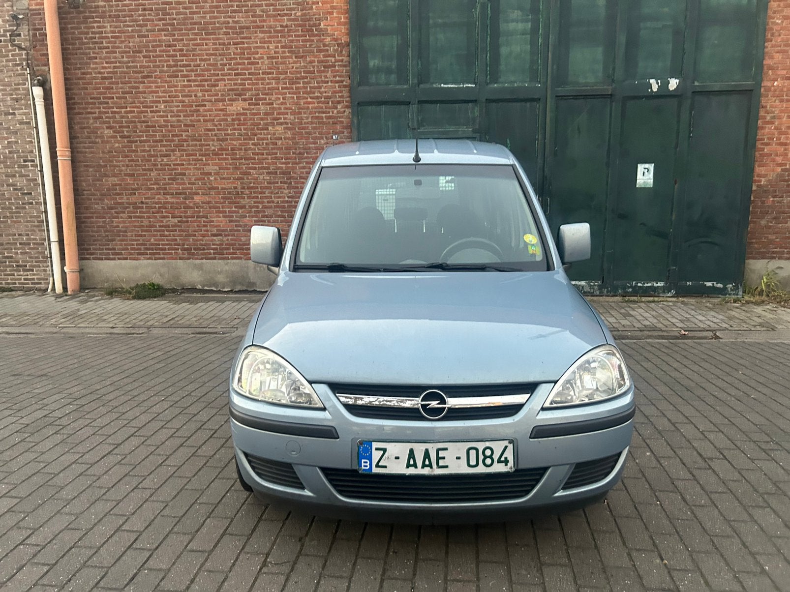 Opel Combo 1.4 essence à vendre !, Autos, Entreprise, Boîte manuelle, Noir, 5 places