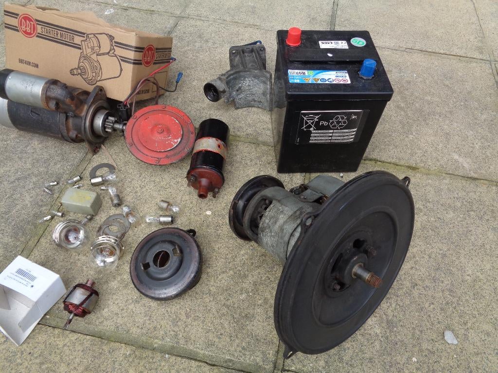 VW lot de pièces 6Volts pour COX, Enlèvement, Utilisé, Lancia