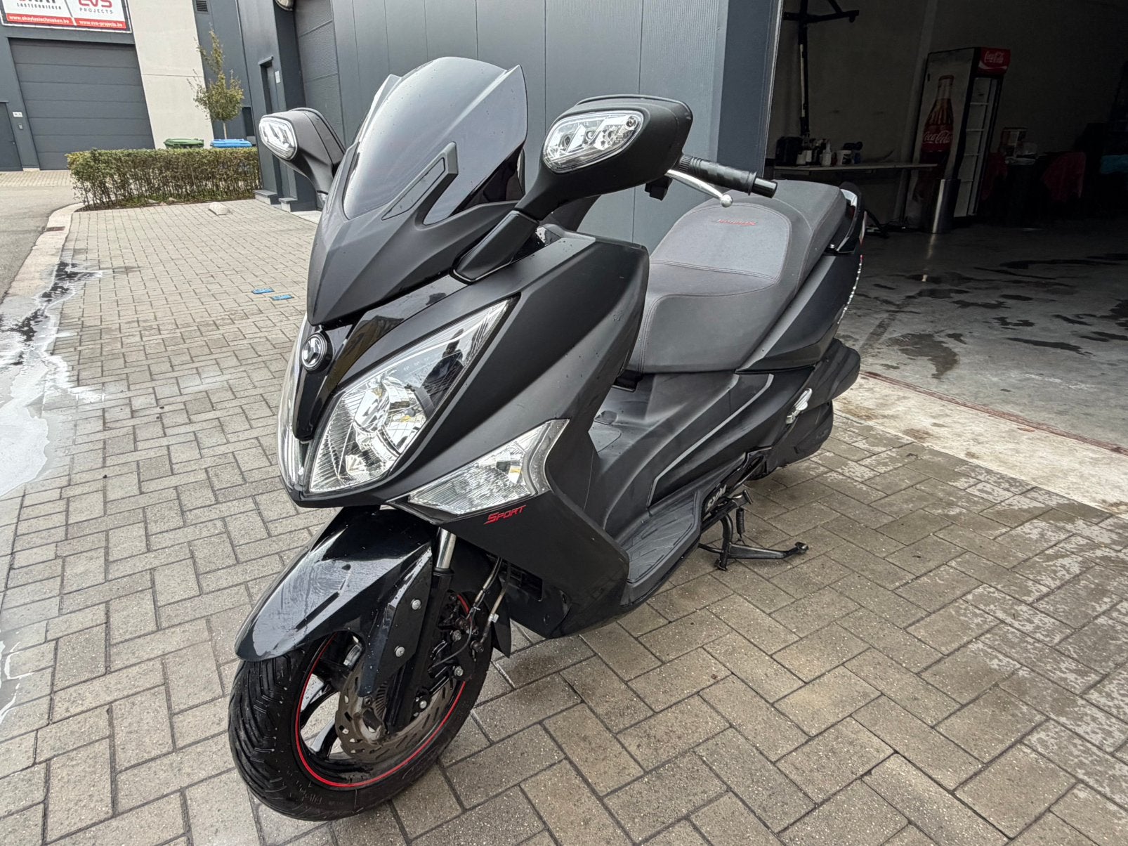 125cc SYM Joymax 125i nieuwstaat van 1 ste eigenaar, Motos, Scooter, Permis Moto A1 minimum, 1 cylindre, Automatique