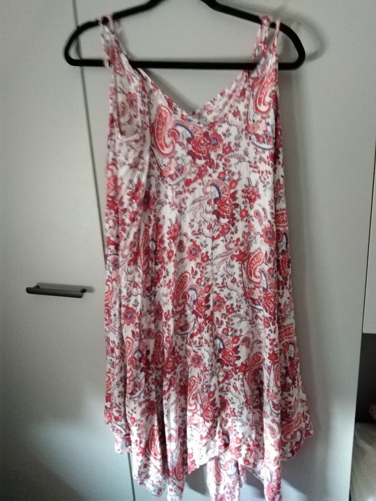 jurk maat 4 xl (doos august 2026), Vêtements | Femmes, Enlèvement ou Envoi, Comme neuf