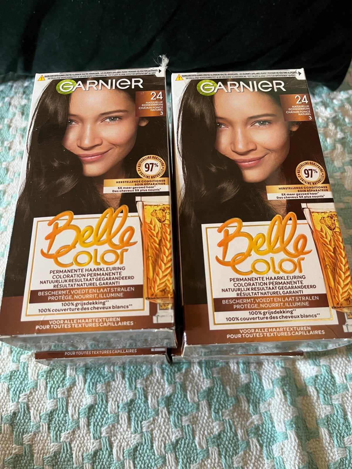 Haarkleuring Belle Color 24 ., Handtassen en Accessoires, Uiterlijk | Haarverzorging, Ophalen, Nieuw