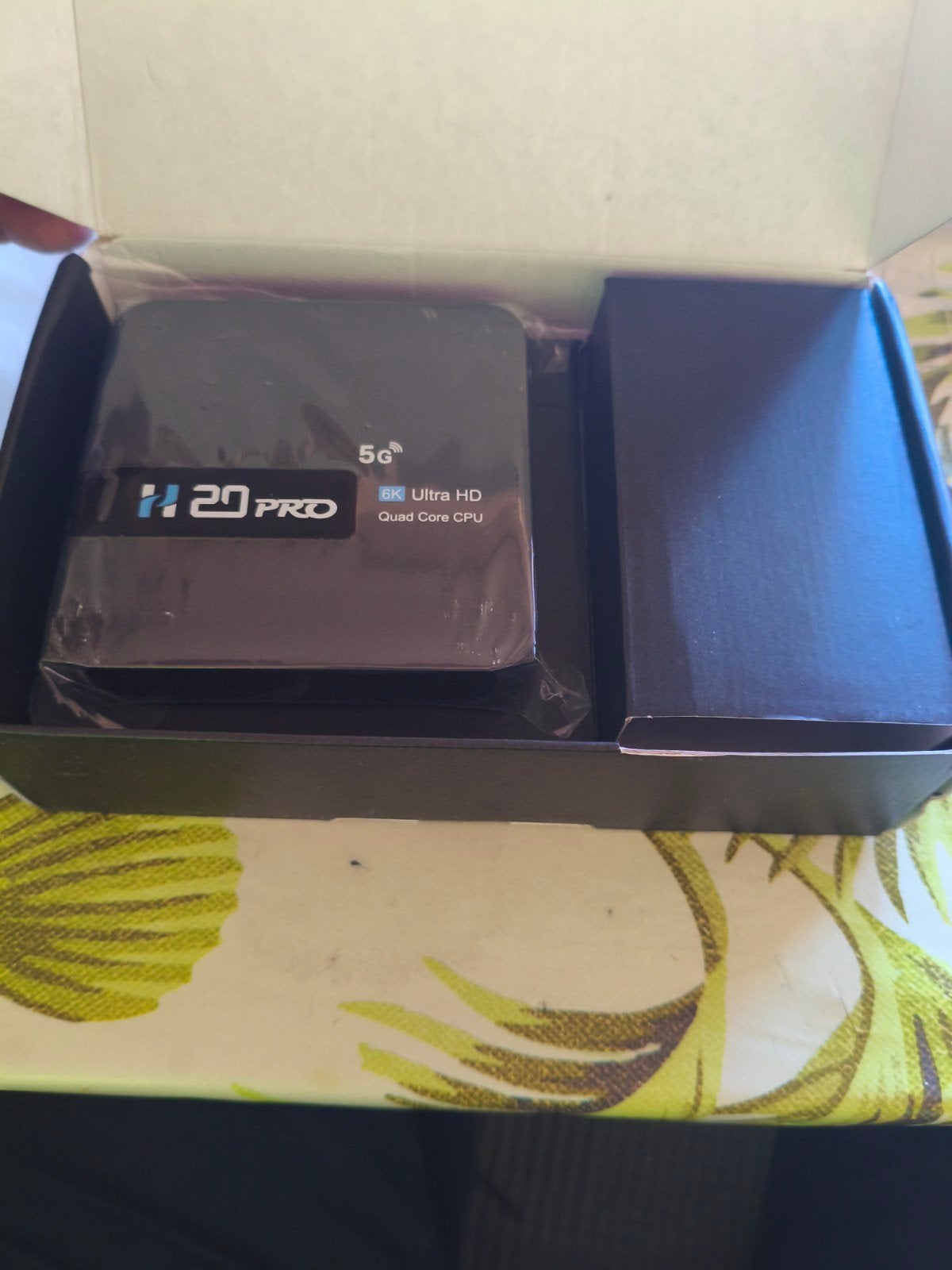 Boitier tv box android neuf 
2Gb ram/ 16gb mém, Enlèvement, Neuf