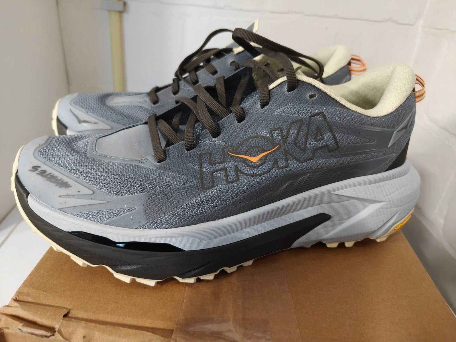 Hoka Mate 5, Sports & Fitness, Course, Jogging & Athlétisme, Neuf, Autres marques, Course à pied, Enlèvement ou Envoi