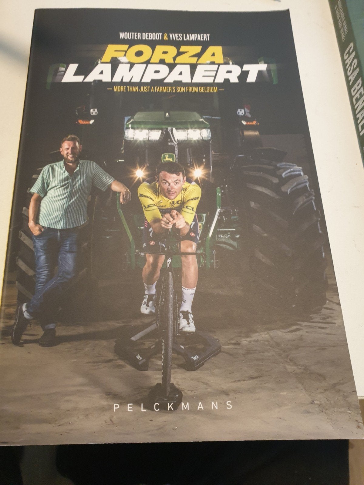 Yves Lampaert - Forza Lampaert, Boeken, Ophalen of Verzenden, Zo goed als nieuw, Yves Lampaert; Wouter Deboot
