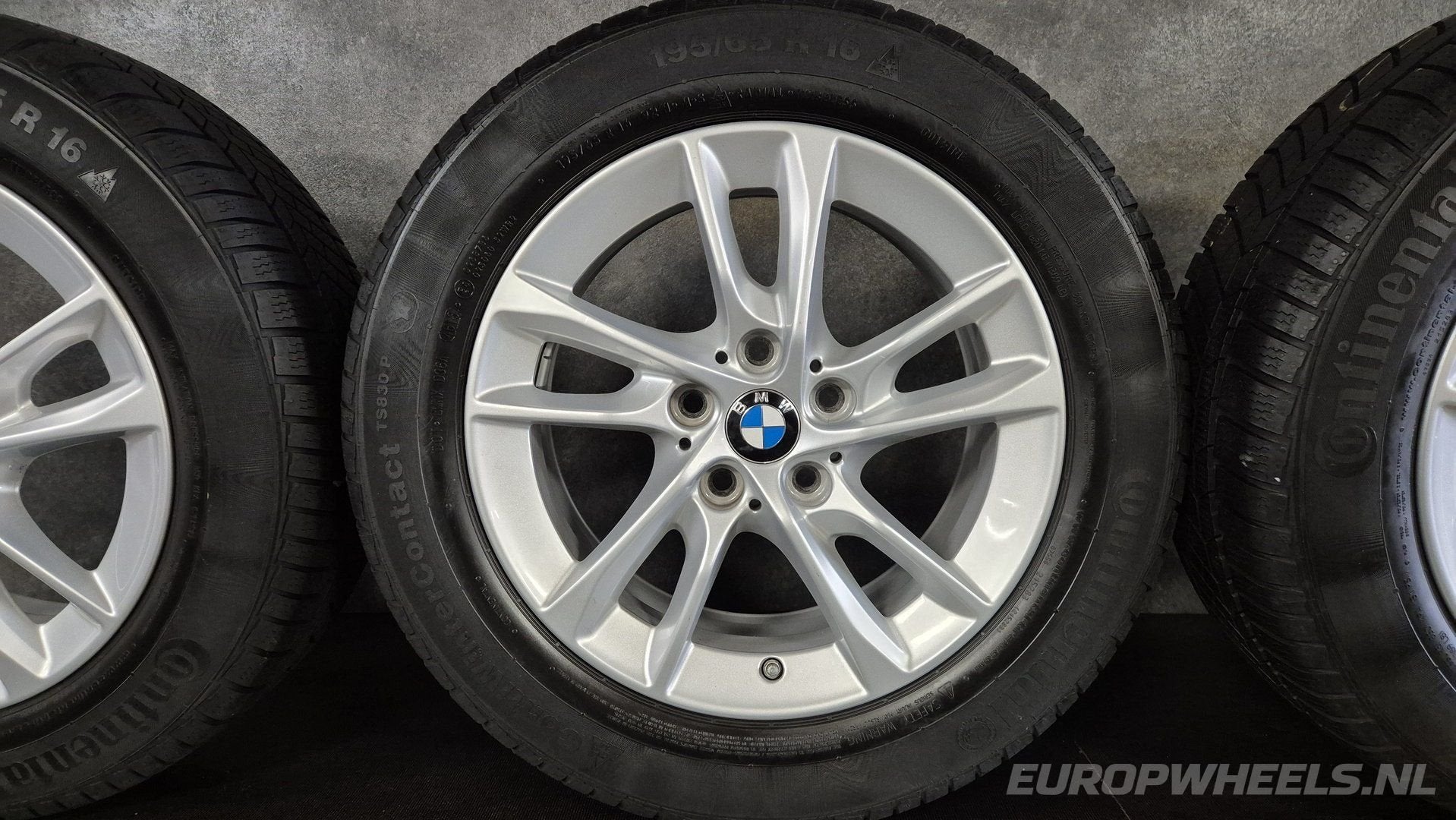 16 inch BMW velgen 2 active tourer F45 F46 1 winterbanden, Auto-onderdelen, Gebruikt, -, Banden en Velgen, 195 mm