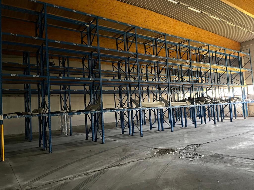 Magazijnrekken, Enlèvement