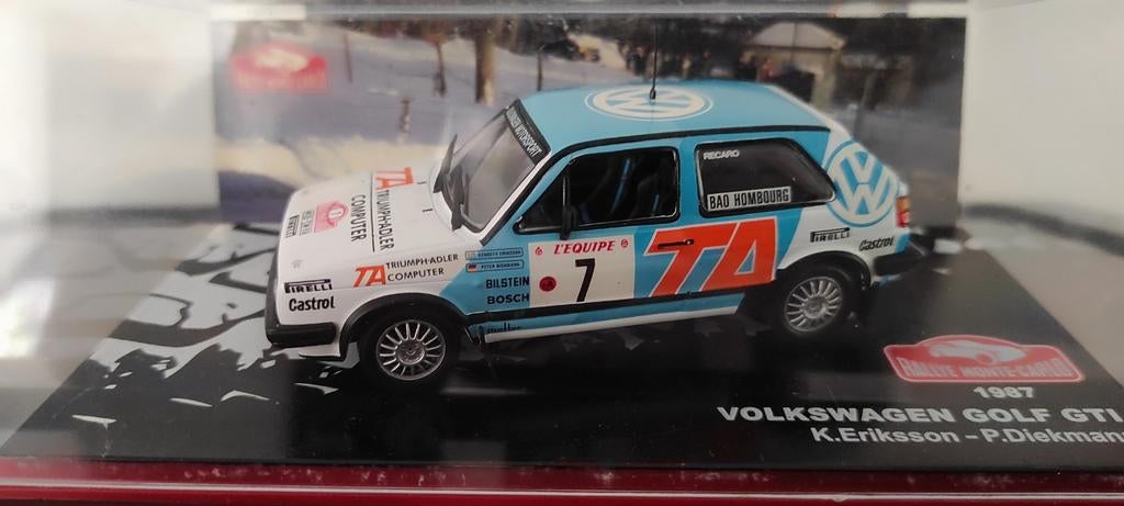 Volkswagen Golf GTi Rally Monte Carlo 1987 1:43 en vitrine., Hobby & Loisirs créatifs, Voitures miniatures | 1:43, Enlèvement ou Envoi