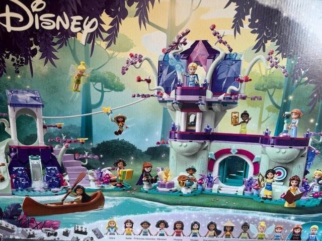 Lego Disney: de betoverde boomhut (43215), Lego, Ensemble complet, Comme neuf, Disney