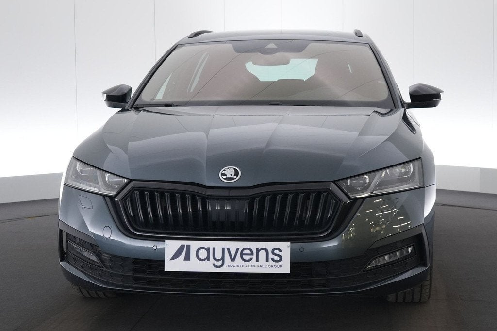 (2ACT735) SKODA OCTAVIA COMBI, Argent ou Gris, Achat, Entreprise, 5 portes