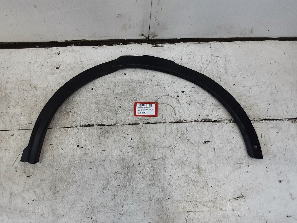 SPATBORD VERBREDER Discovery Sport (LC) (01-2014/-) (T8307), Mevr. I. Hauben, Spatbord, Rue de l'Espoir 34 34
4030  GRIVEGNÉE, BE