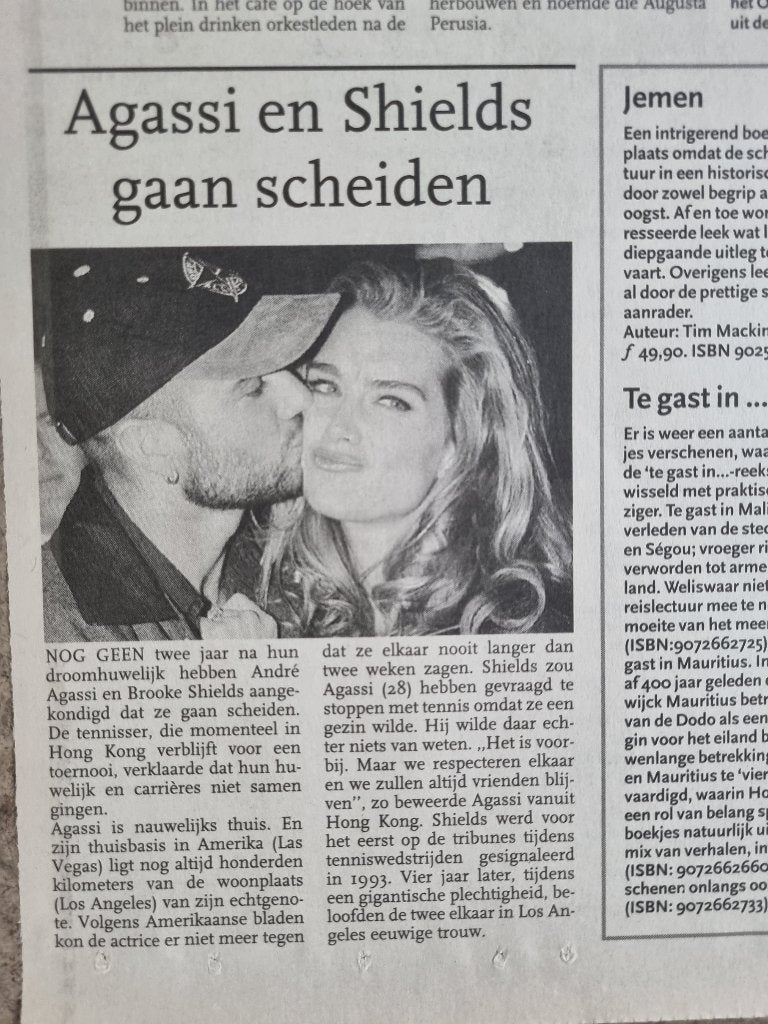 André Agassi en Brooke Shields gaan scheiden (1999), Collections, Revues, Journaux & Coupures, Envoi, Coupure(s)