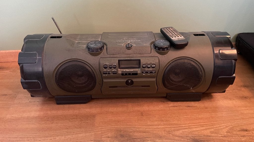 Retro zware JVC boomblaster + externe Bluetooth ontvanger, Ophalen, Gebruikt, Radio, Met cd-speler