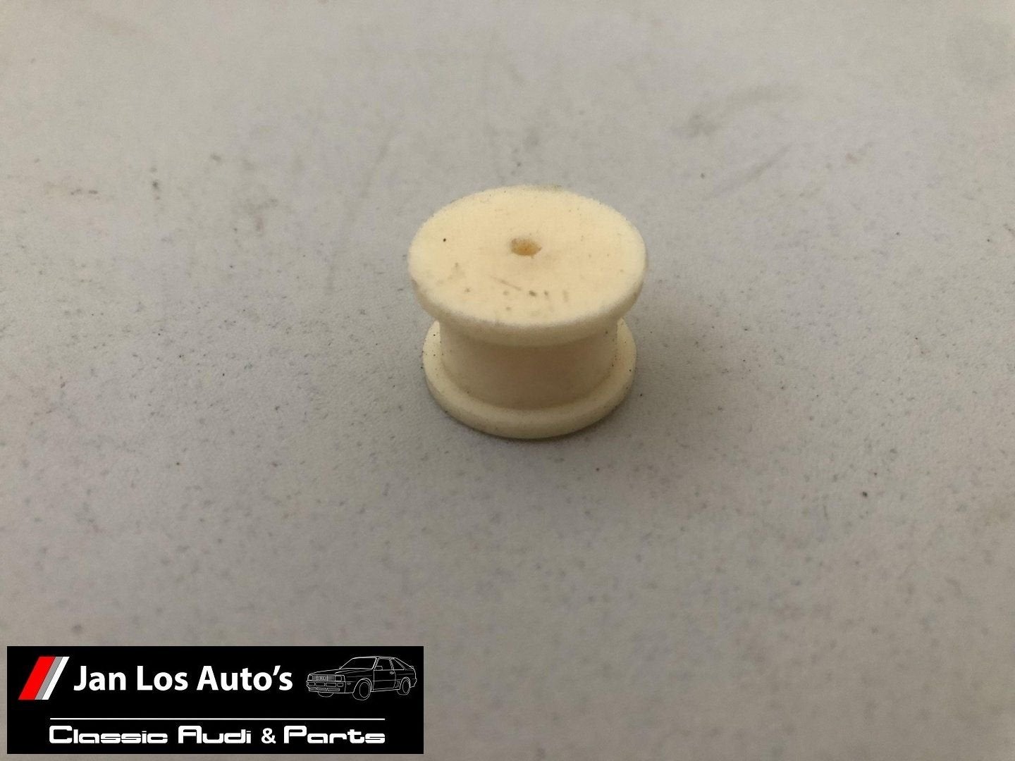 Rubber voor gaspedaal Audi Coupe 80 B2 ('78-'86) 431721559, -, Audi, Utilisé, -