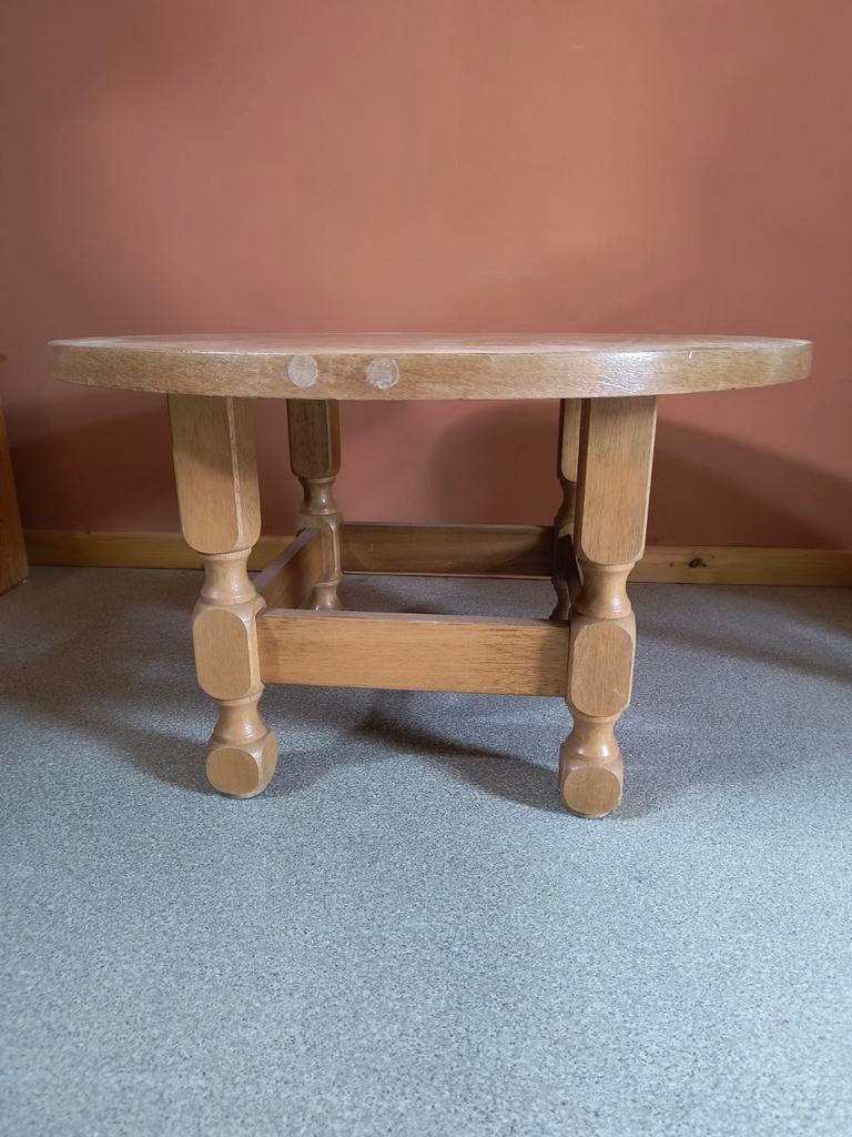 Massief houten salontafel – stevige klassieke stijl, Maison & Meubles, Tables | Tables de salon, Utilisé, Moins de 50 cm, 50 à 100 cm