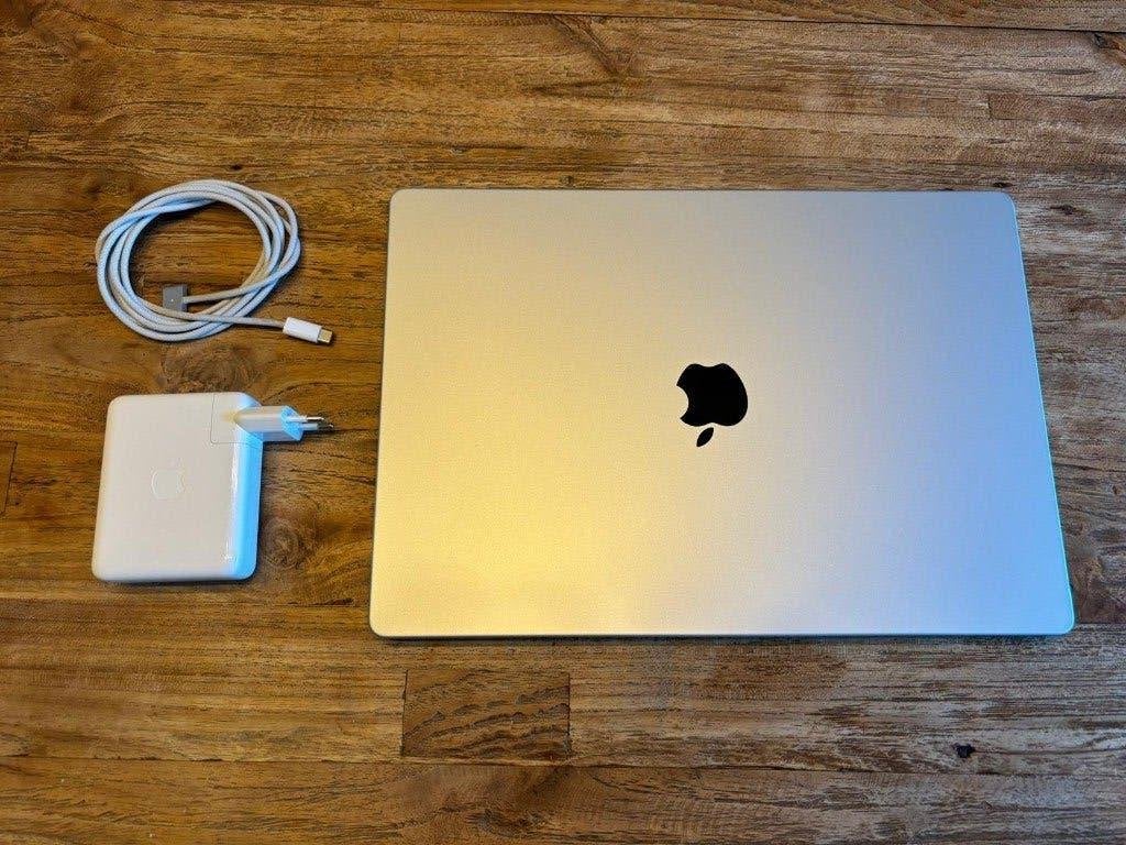 Apple MacBook Pro 2023 16" M2 Pro, 32GB, 512GB SSD, QWERTY, Computers en Software, Ophalen, 512 GB, Zo goed als nieuw, MacBook