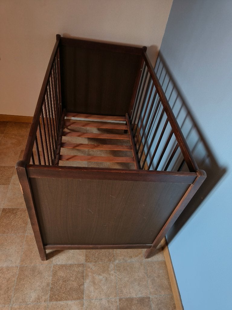 babybed, Enlèvement, Utilisé