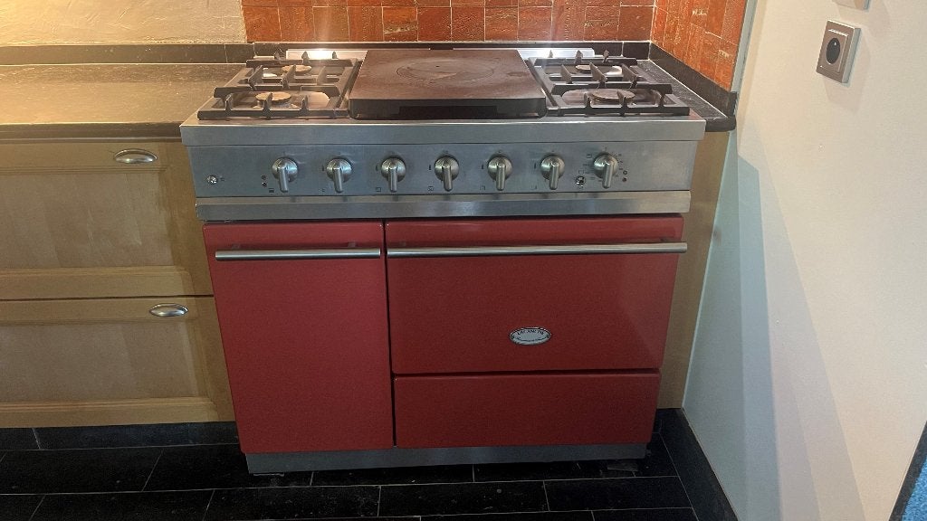 Luxe Lacanche 100cm gasfornuis met elektrische oven, Elektronische apparatuur, Zo goed als nieuw, Gas, 85 tot 90 cm, 5 kookzones of meer