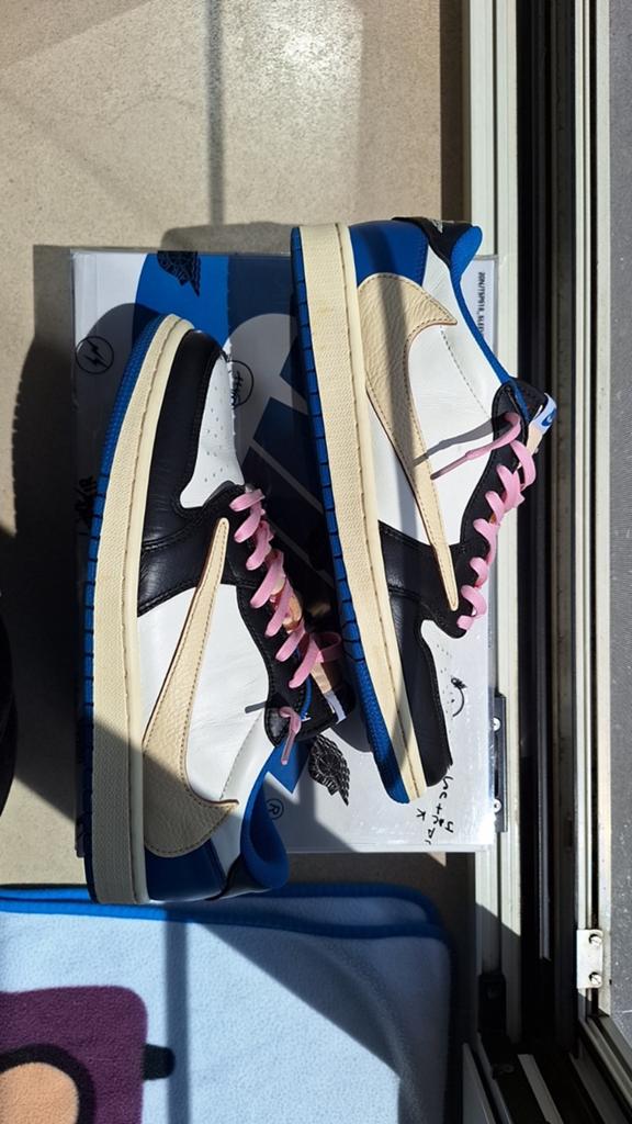 Jordan 1 travis scot, Auto-onderdelen, Ophalen of Verzenden