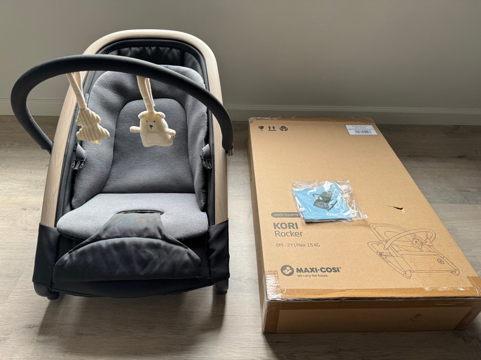 Maxi Cosi Kori Wipstoel Beyond Graphite incl. speelboog, Autres marques, Avec ceinture(s), Enlèvement, Utilisé