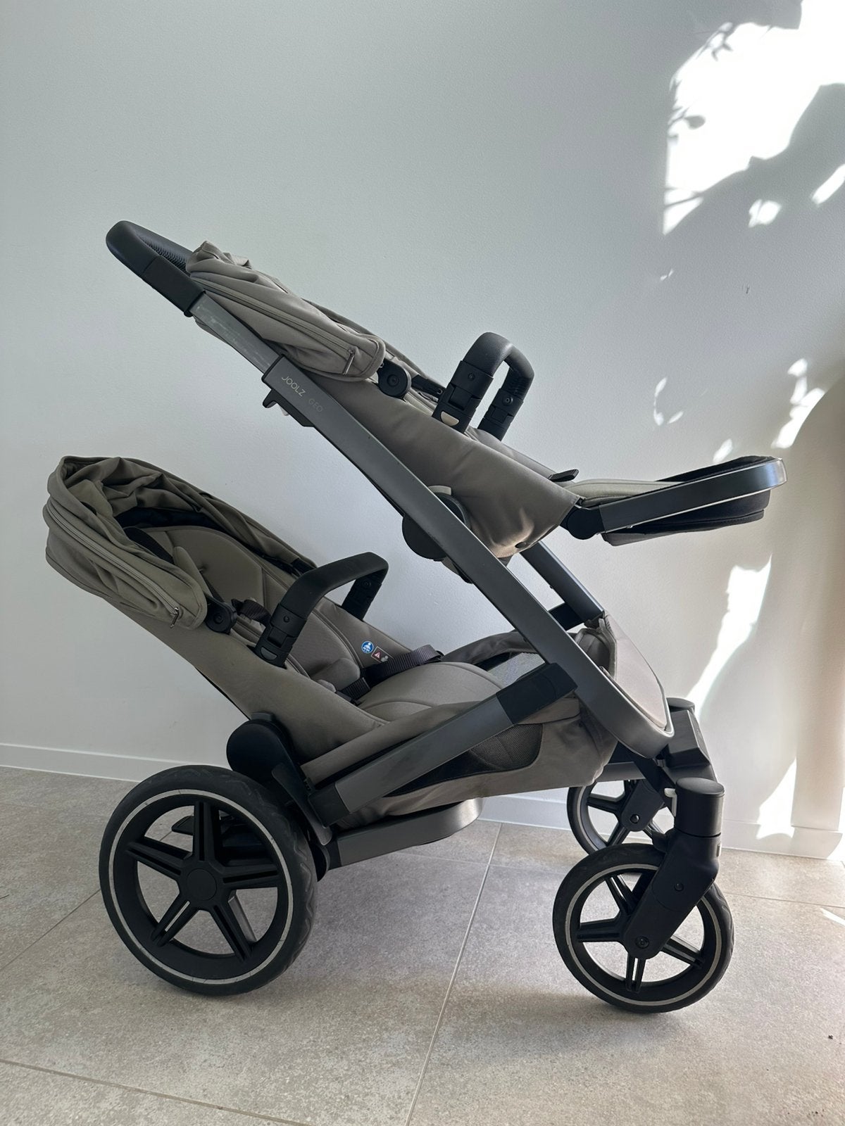 Joolz Geo 3 Duo, Kinderen en Baby's, Ophalen, Zo goed als nieuw, Zonnekap