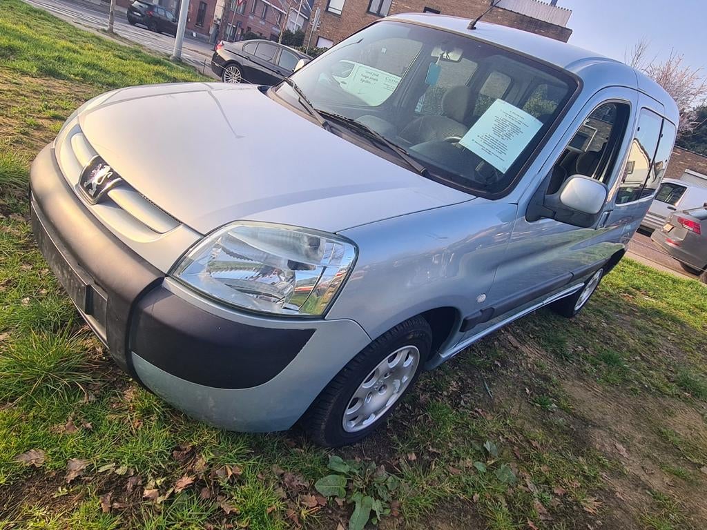 Peugeot Partner 1.4 Benzine – 2004 – 45.000 km –, Autos, Achat, Entreprise, Boîte manuelle, Essence
