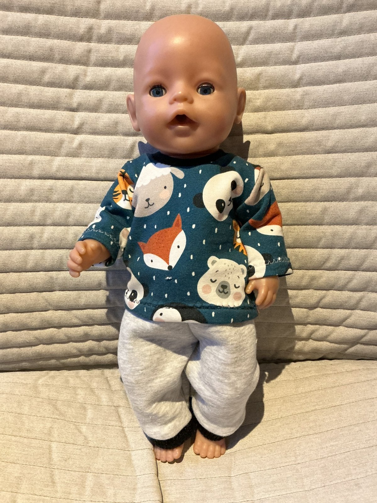 226. Babyborn: Nieuwe sweater met broek, Ophalen of Verzenden, Nieuw, Babypop