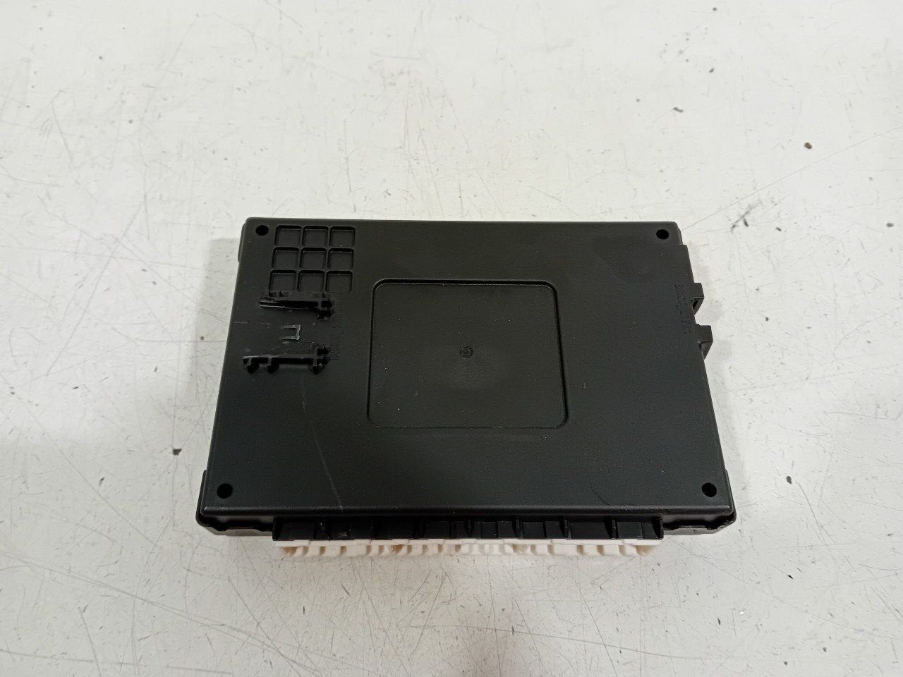 Computer body control Kia Rio, Onderdelen@venauto.nl, Van der Ven Autorecycling B.V., Ettenseweg 76, 4706 PB Roosendaal, The Netherlands