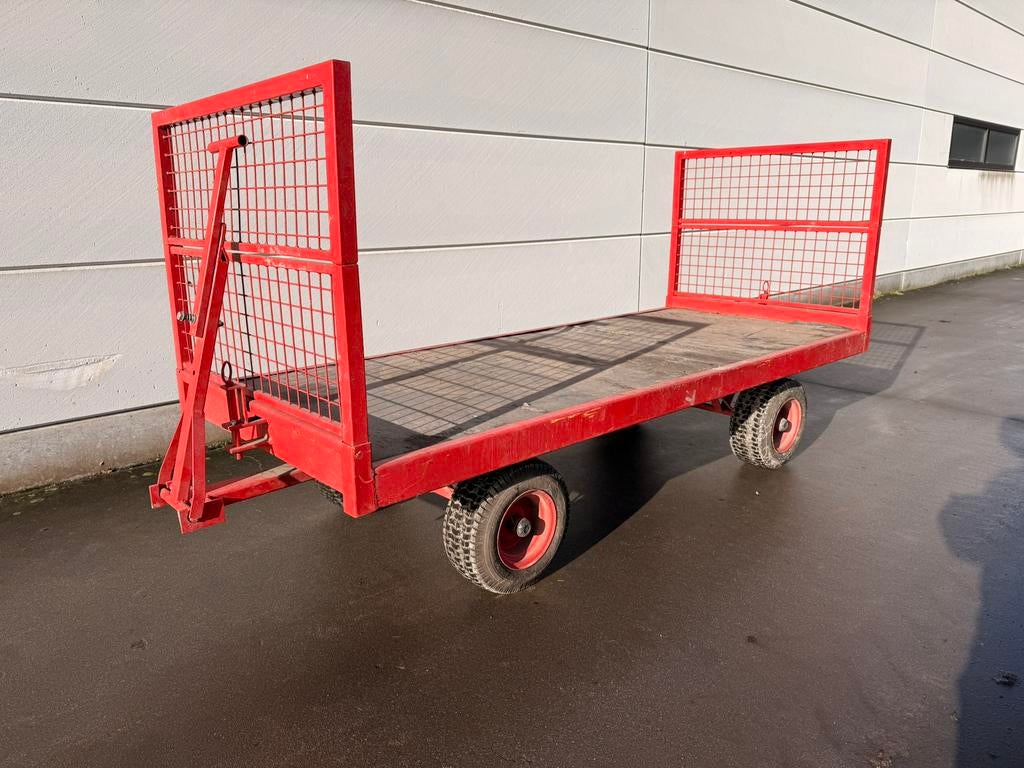 Aanhangwagen met 4 wielsturing voor tractor of met de hand, Ophalen, Zo goed als nieuw