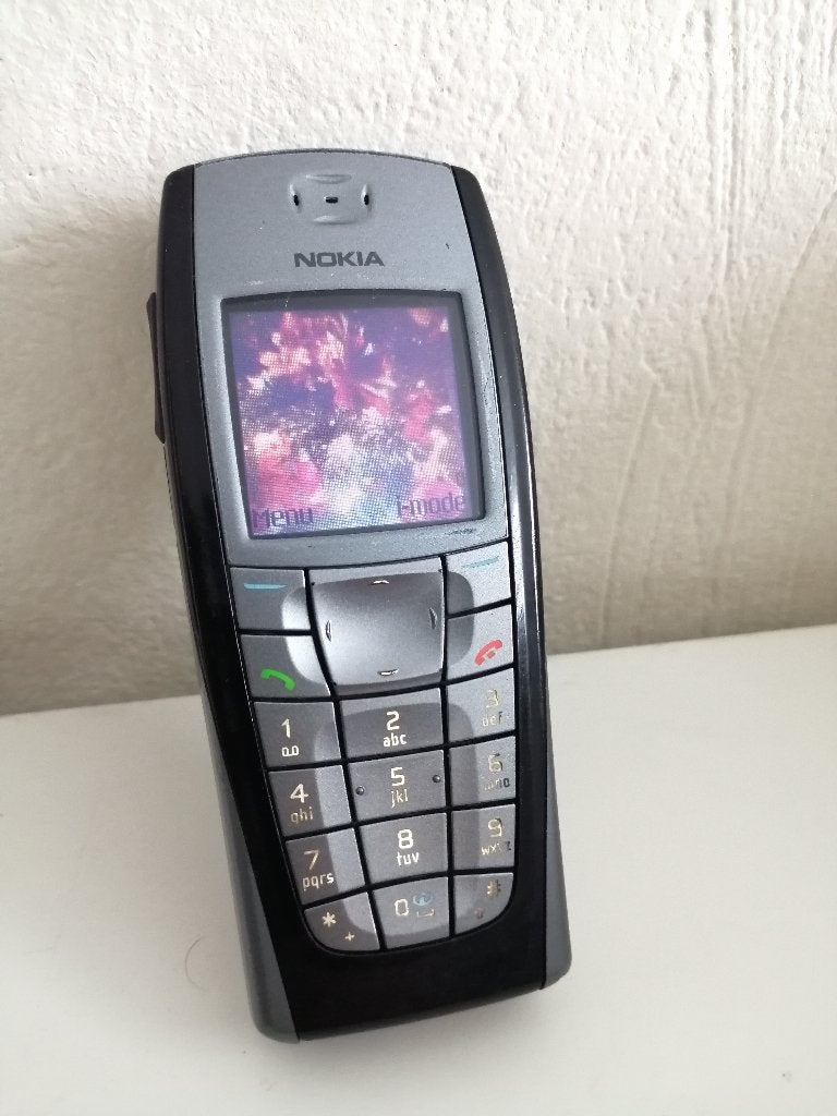 WEG=WEG!!! SUPER ZELDZAME CLASSIC RETRO NOKIA 6220 MOBIELTJE, Télécoms, Moins de 3 mégapixels, Classique ou Candybar, Clavier physique