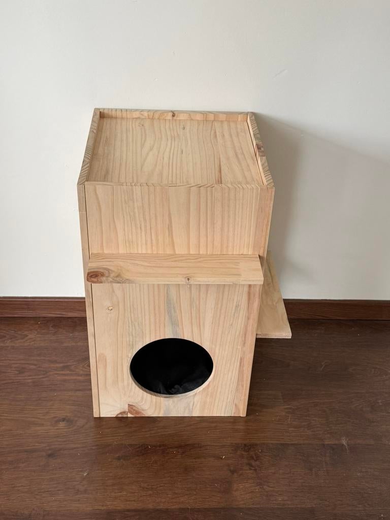 Kattenhuisje, Ophalen, Zo goed als nieuw