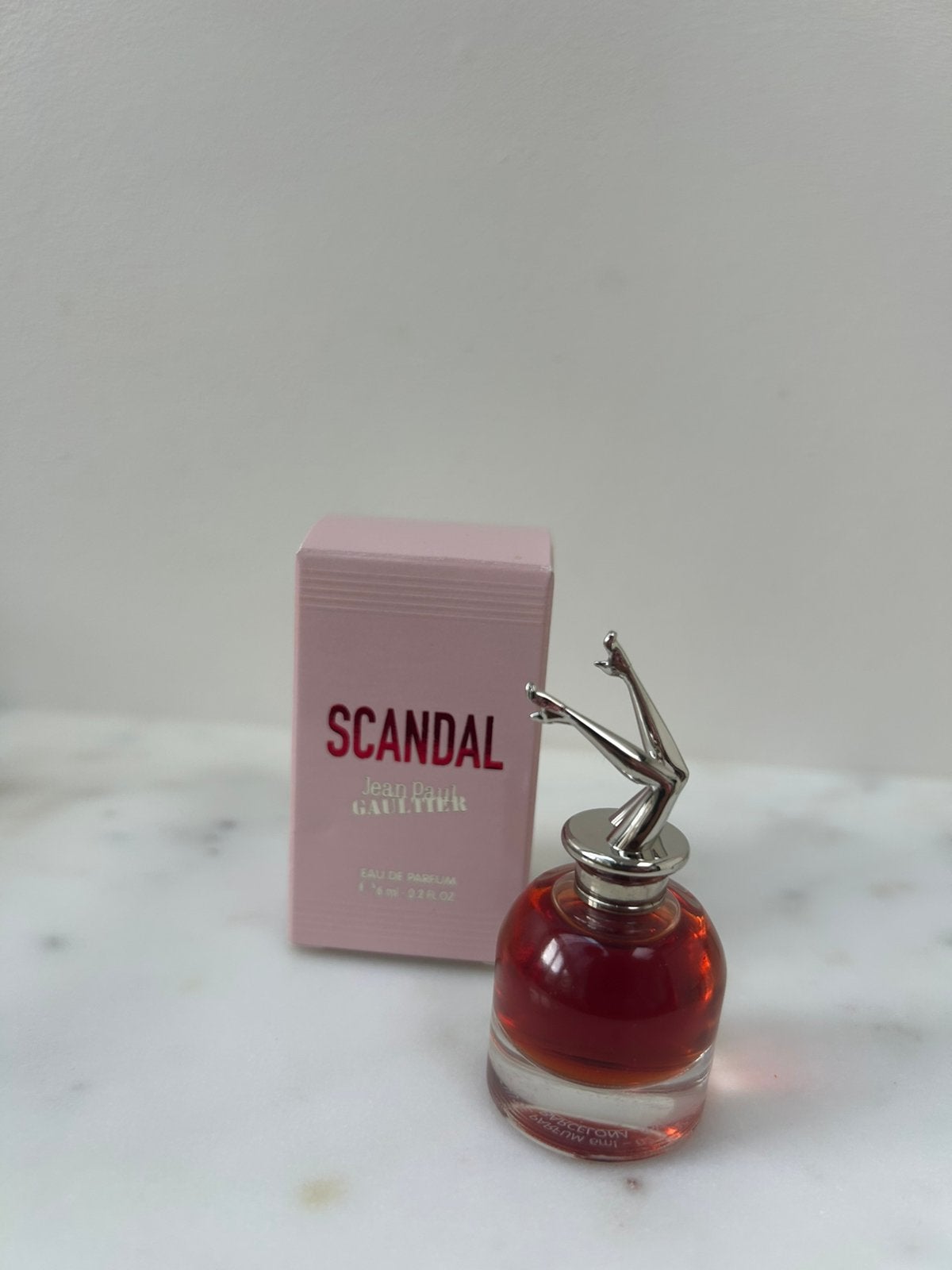 Jean Paul Gaultier Scandal Eau de Parfum Miniatuur (6ml), Ophalen of Verzenden, Zo goed als nieuw, Miniatuur