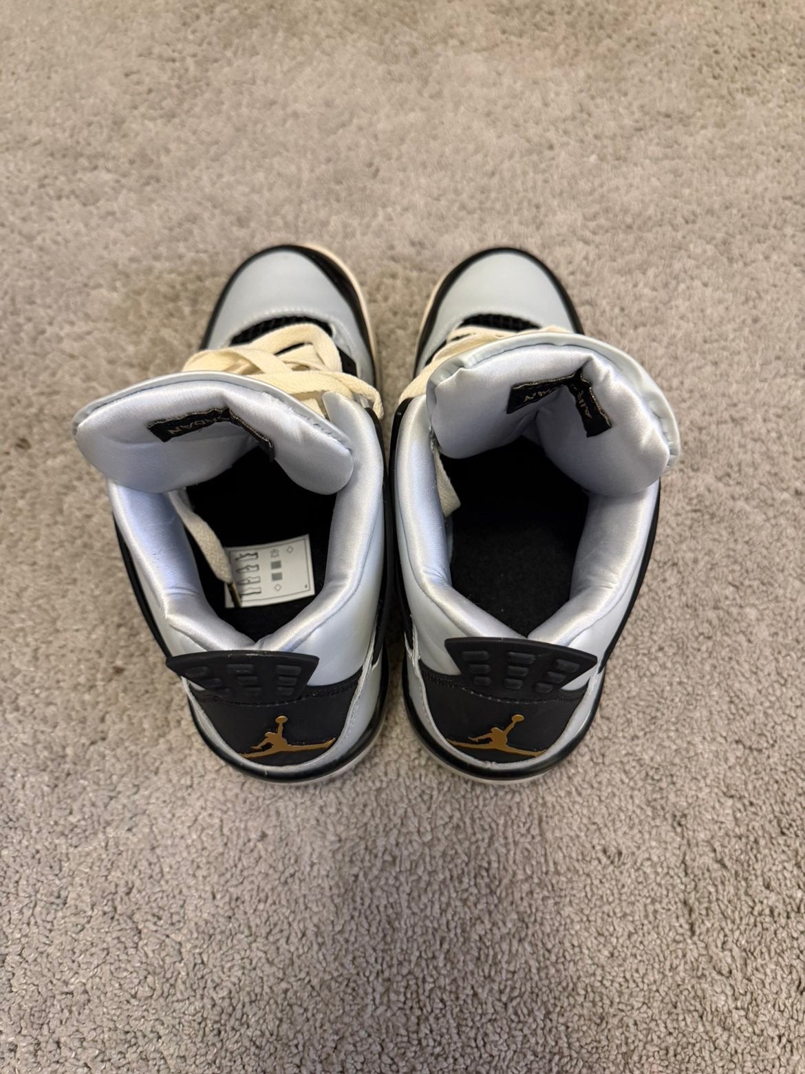 Originele Jordan schoenen, Enfants & Bébés, Enlèvement, Comme neuf