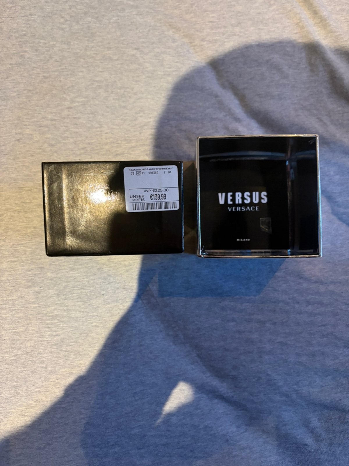 Beste hierbij verkoop ik mijn versace horloge, Bijoux, Sacs & Beauté, Montres | Hommes, Autres marques, Enlèvement, Autres matériaux