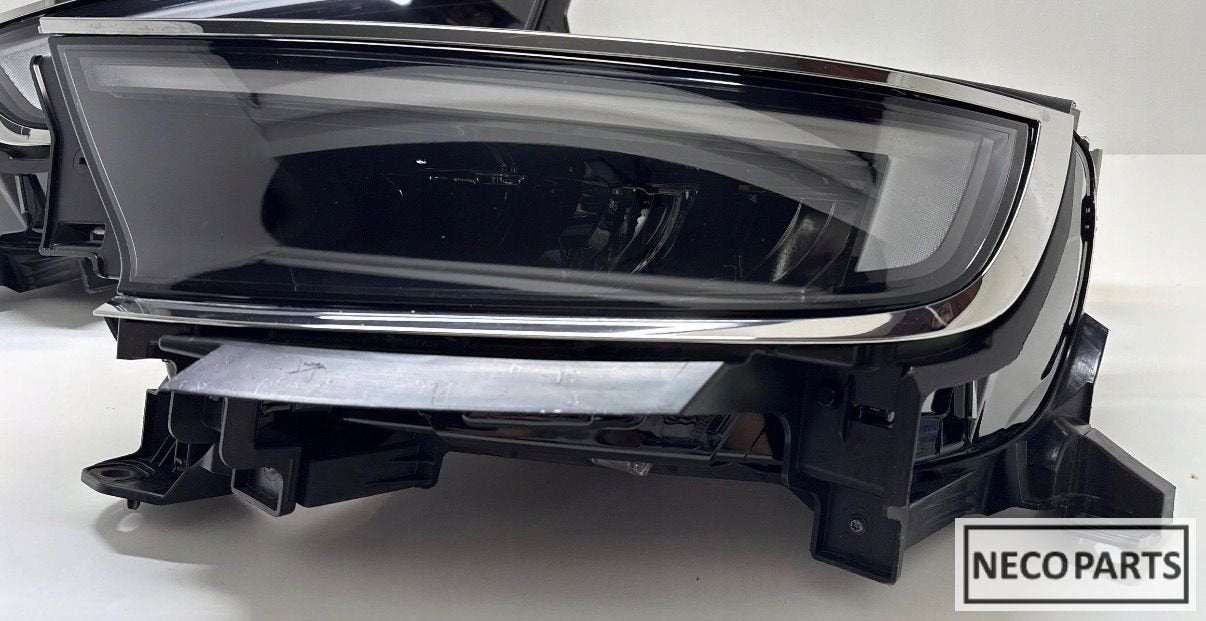 OPEL MOKKA B FULL LED KOPLAMP ORIGINEEL COMPLEEL 9847939680, Gebruikt, -, -, Opel