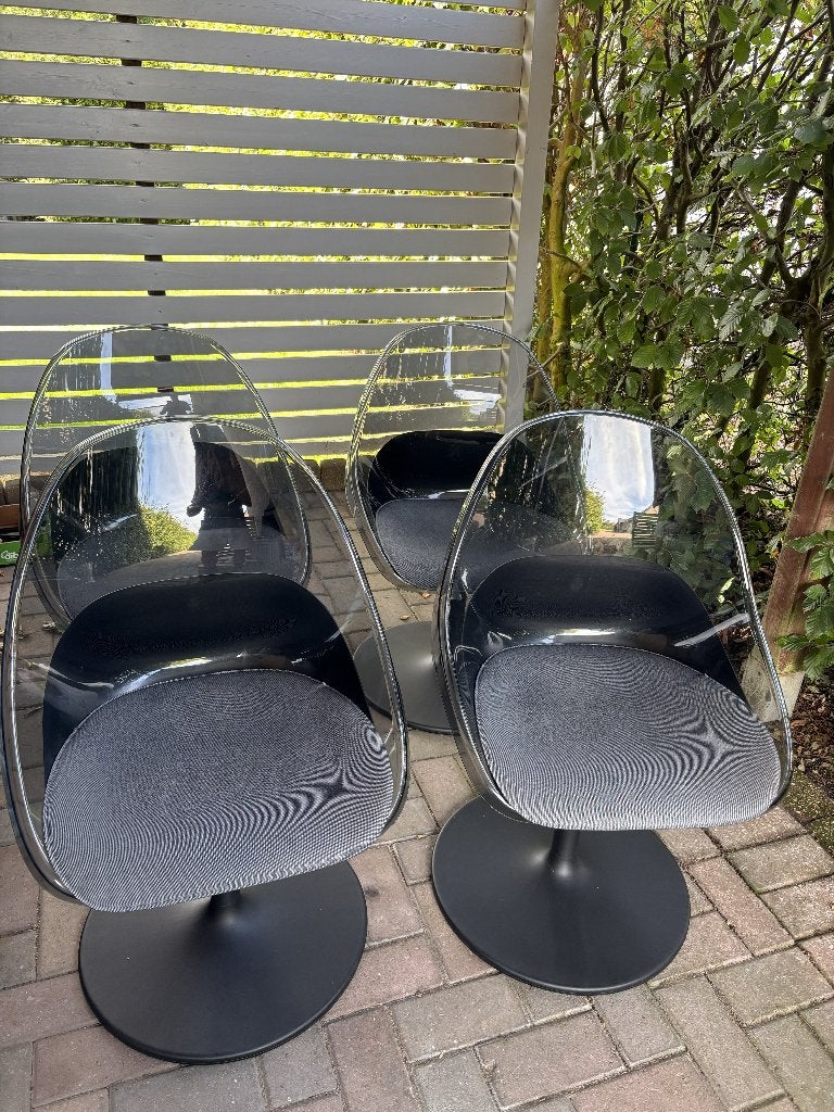 SET VAN 4 EETKAMERSTOELEN, Ophalen, Kunststof, Gebruikt, Zwart