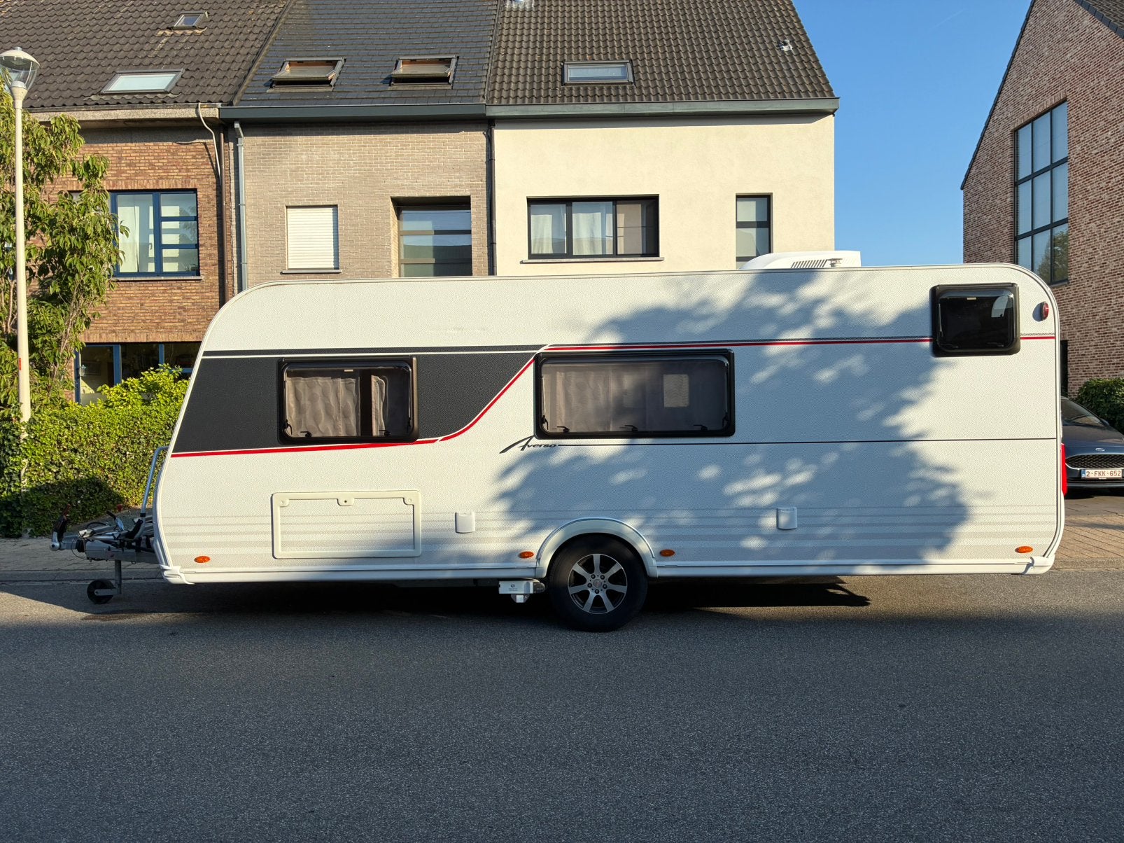 Bürstner Averso Harmony Line 520 TK 2021, Caravans en Kamperen, Stapelbed, Airco, Treinzit, Particulier