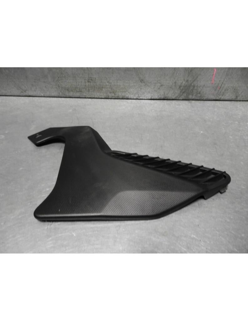 VFR1200F 2010 - 2017 Honda Cover Cover onder tank D1-42685, Motos, Pièces | Honda