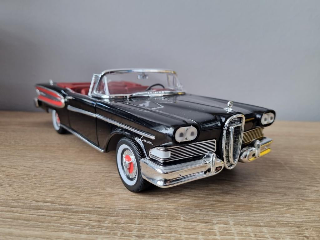 Diverse 1:18 modelauto's, Hobby & Loisirs créatifs, Voitures miniatures | 1:18, Neuf, Voiture, Enlèvement