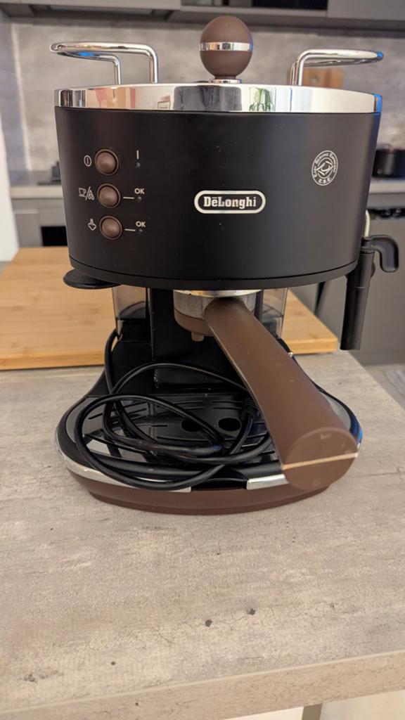 Cafetière Delonghi Icona noire, Ophalen