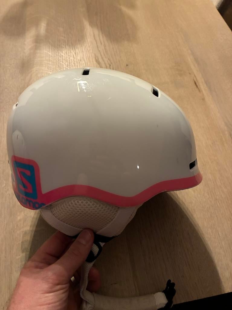 Casque de ski pour fille, Sports & Fitness, Enlèvement, Comme neuf