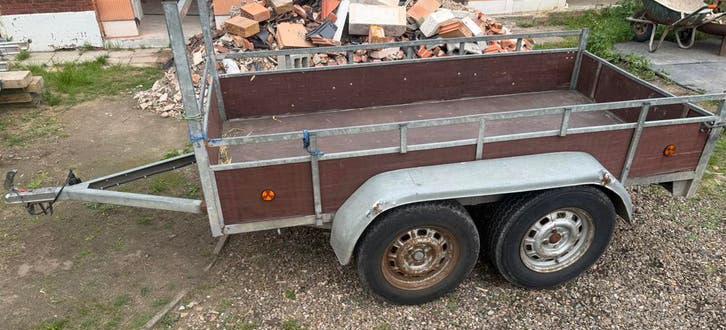 Aanhangwagen 750kg dubbelasser, Ophalen, Zo goed als nieuw