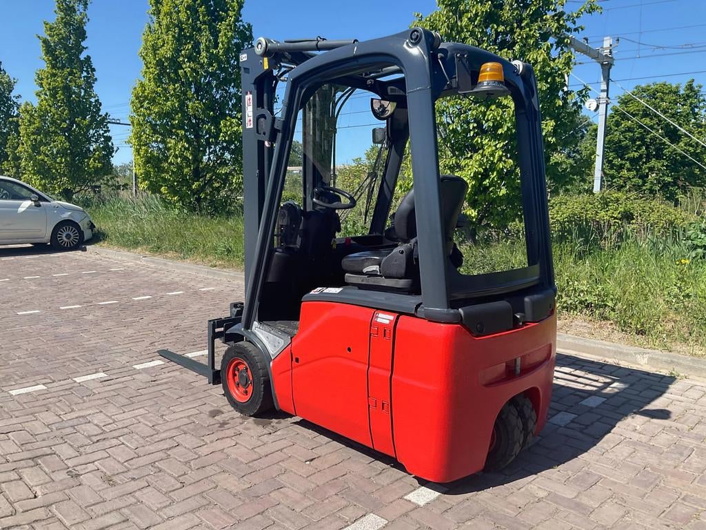 Linde E15-01 1500KG 4.60METER HEFTRUCK, Articles professionnels, Machines & Construction | Chariots élévateurs & Transport interne