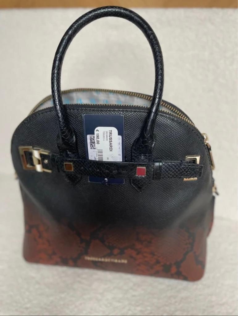 Trussardi Jeans Ombre Handtas (handbag) + Stofzak (dustbag), Handtassen en Accessoires, Ophalen, Nieuw, Zwart, Handtas