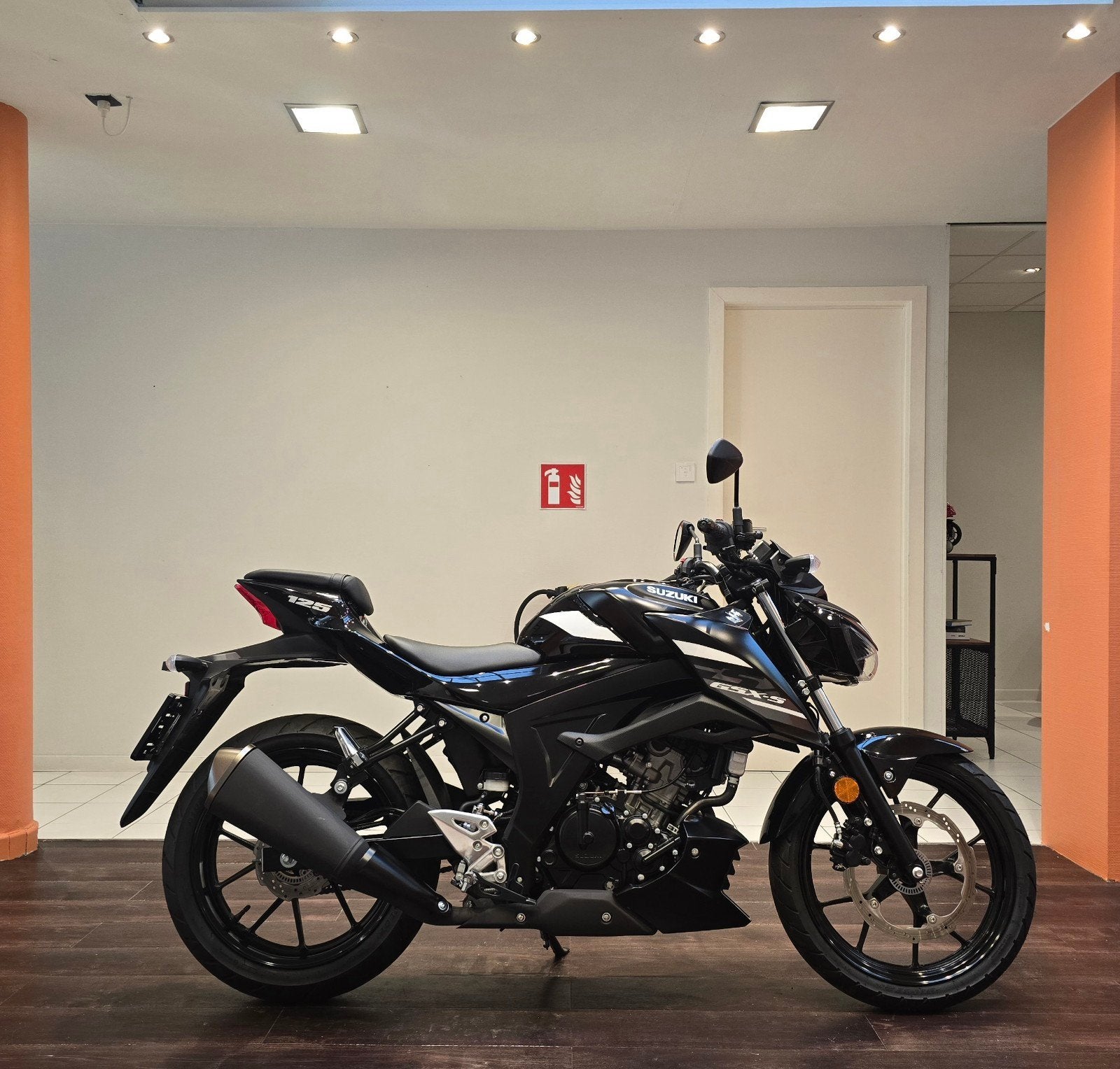 Suzuki GSX-S 125**2026**1.490km**Garantie, Motoren, Bedrijf, 125 cc, ABS