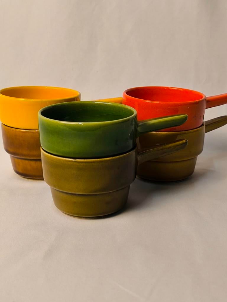 Retro pop soep/koffietasjes. Jaren 70. 6 stuks., Huis en Inrichting, Ophalen